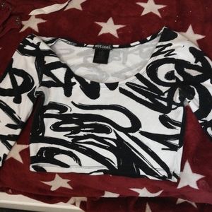 Long sleeve crop top